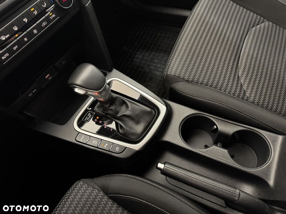 Kia Ceed 1.5 T-GDI M DCT - 31