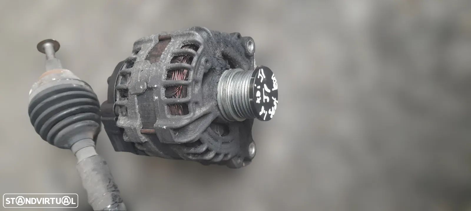 Alternador Seat Leon 1.6 TDI de 2016 - 1