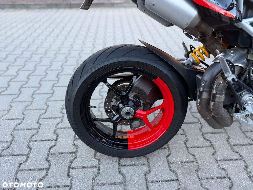 Ducati Hypermotard - 12