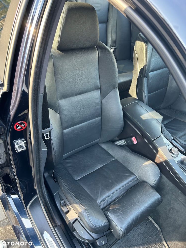 BMW Seria 5 525i - 18