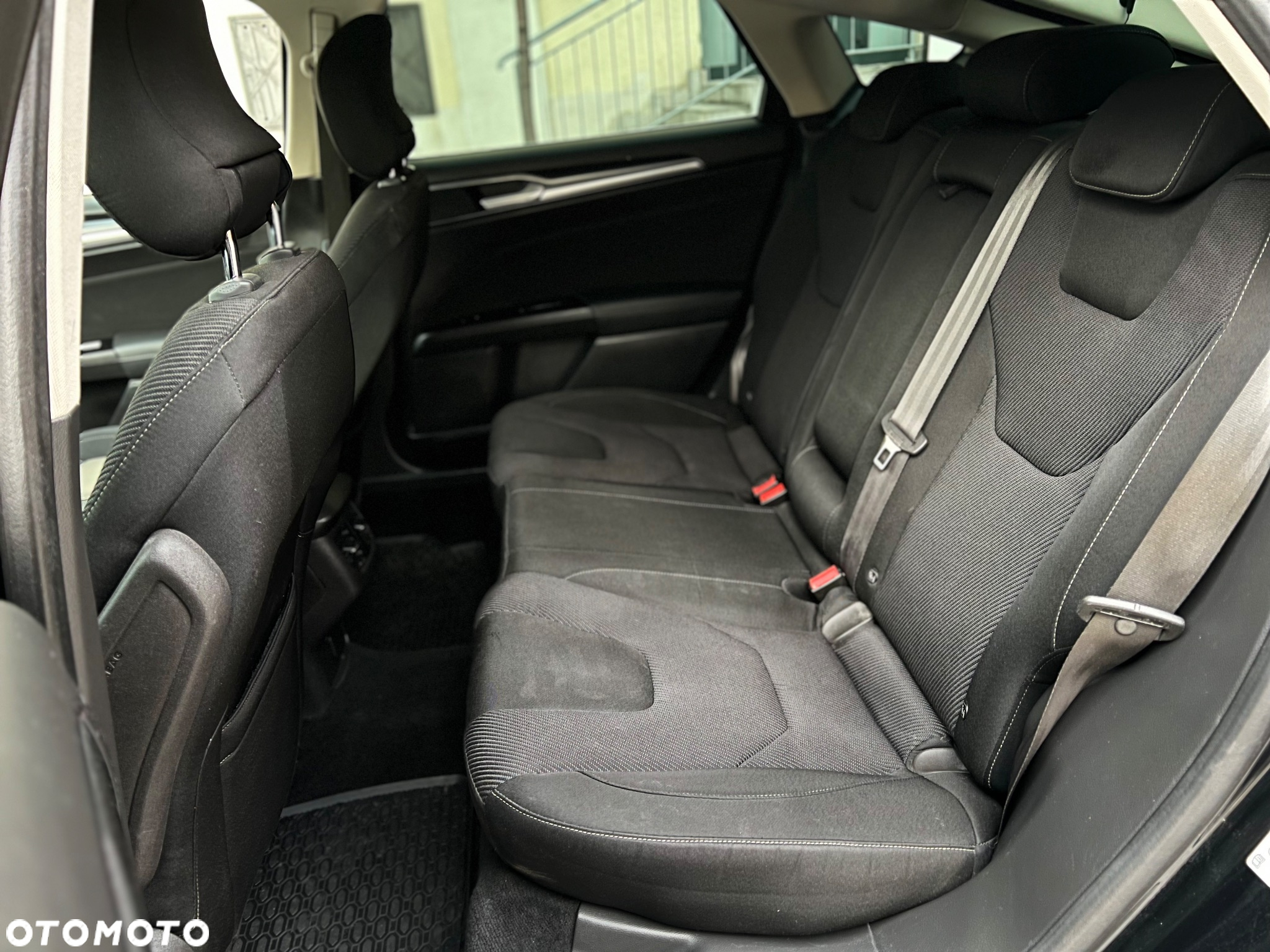Ford Mondeo 2.0 TDCi Titanium - 25