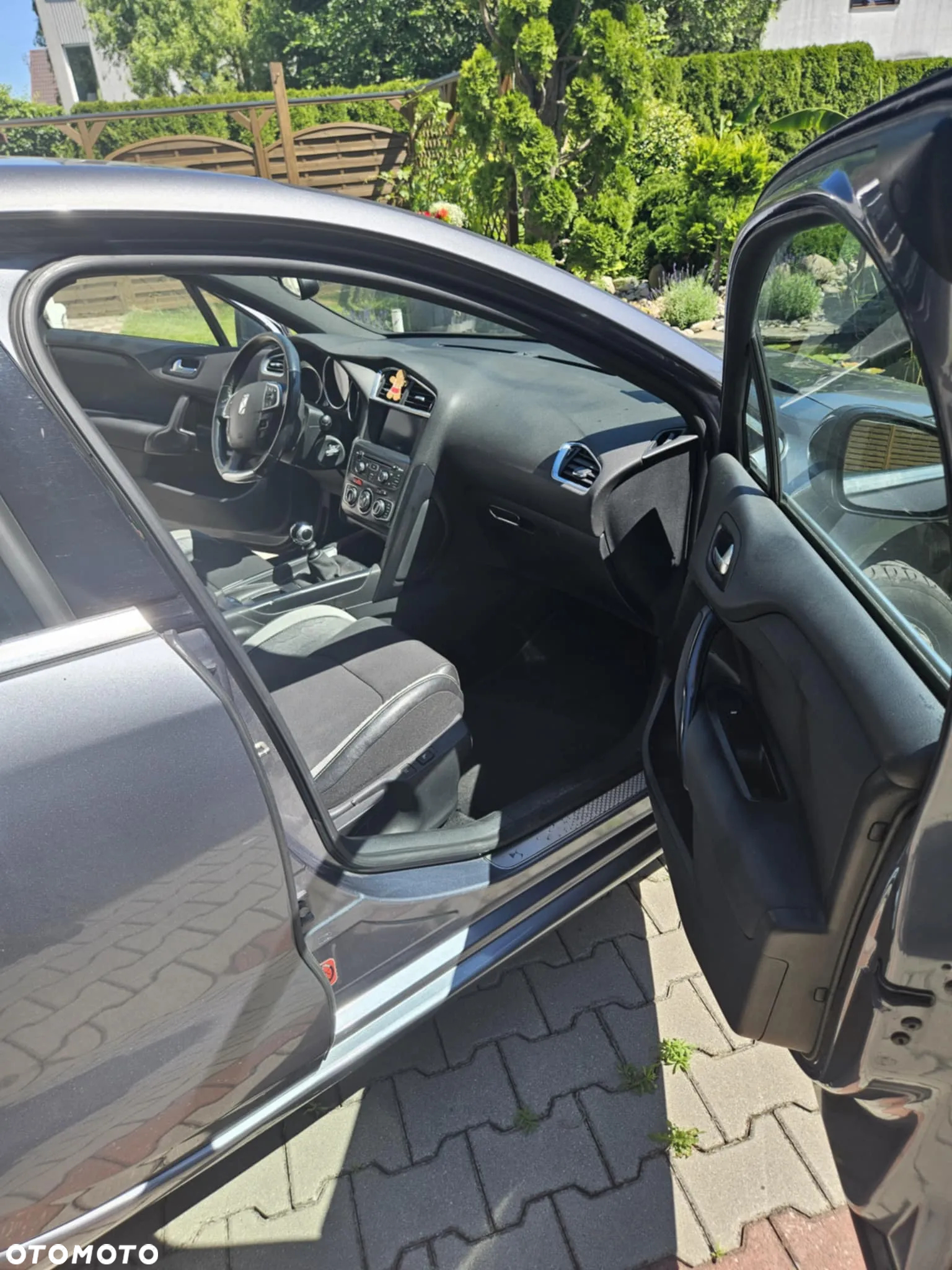 Citroën DS4 1.6 HDi SoChic - 7