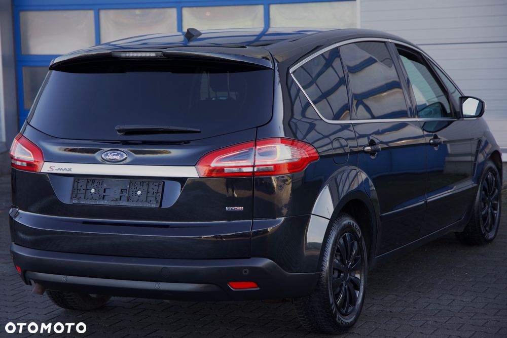 Ford S-Max 2.0 TDCi DPF Titanium X - 21