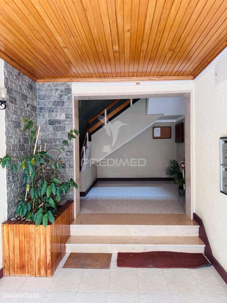 Apartamento T3 com Excelente Exposição Solar em Setúbal - Grande imagem: 2/31