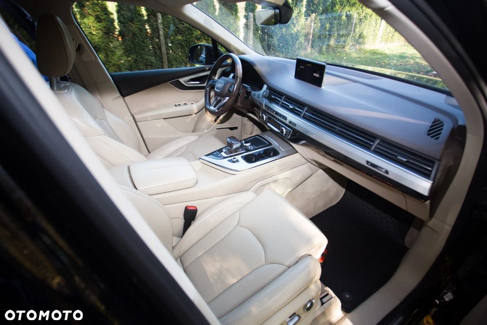 Audi Q7 3.0 TDI ultra Quattro Tiptronic - 9