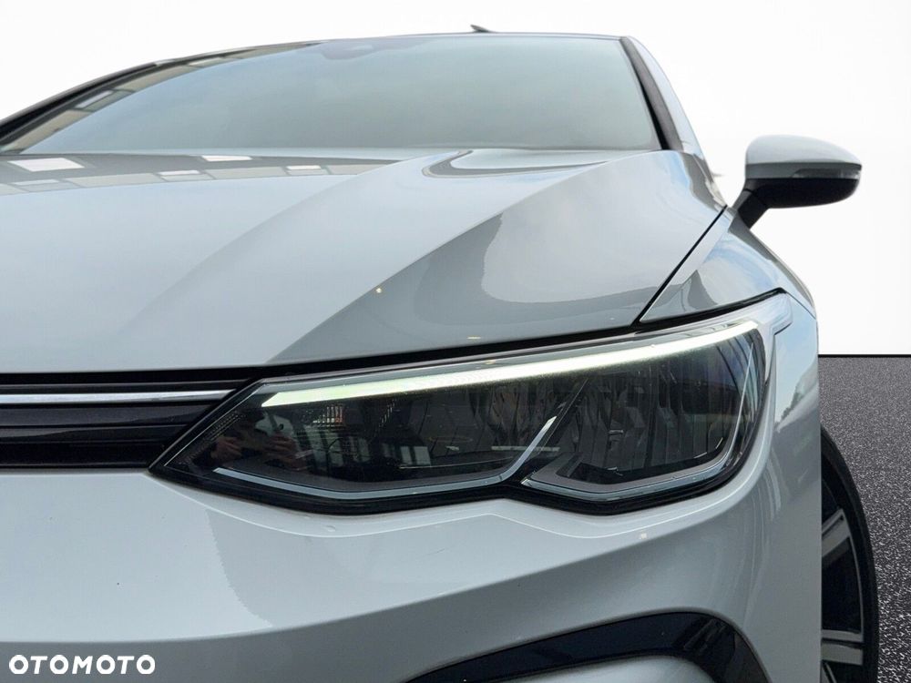 Volkswagen Golf - 12
