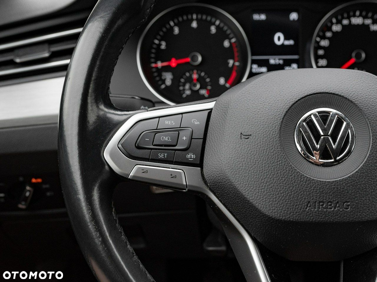 Volkswagen Passat 1.5 TSI EVO Essence - 16