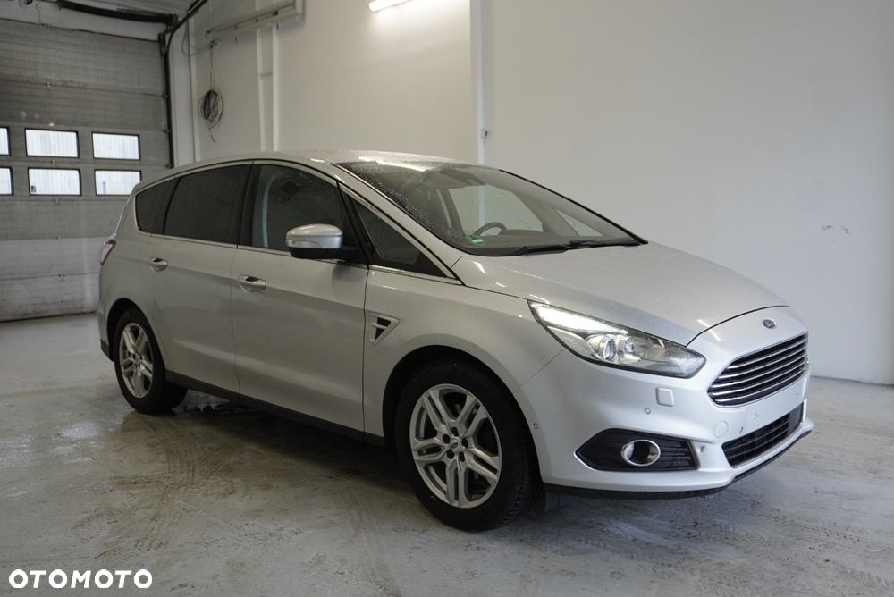 Ford S-Max 2.0 TDCi Titanium PowerShift - 7