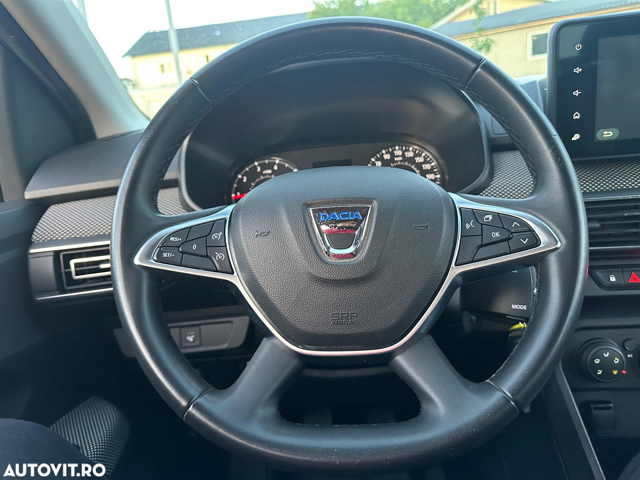 Dacia Logan TCe 90 MT6 Expression - 13