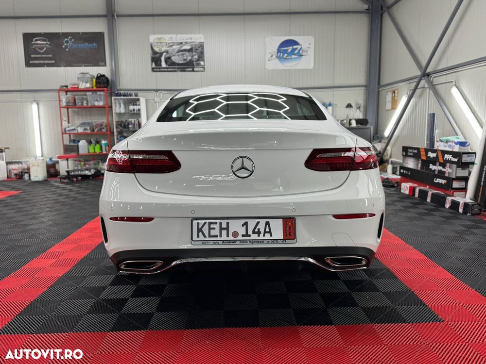 Mercedes-Benz E 400 4MATIC - 8