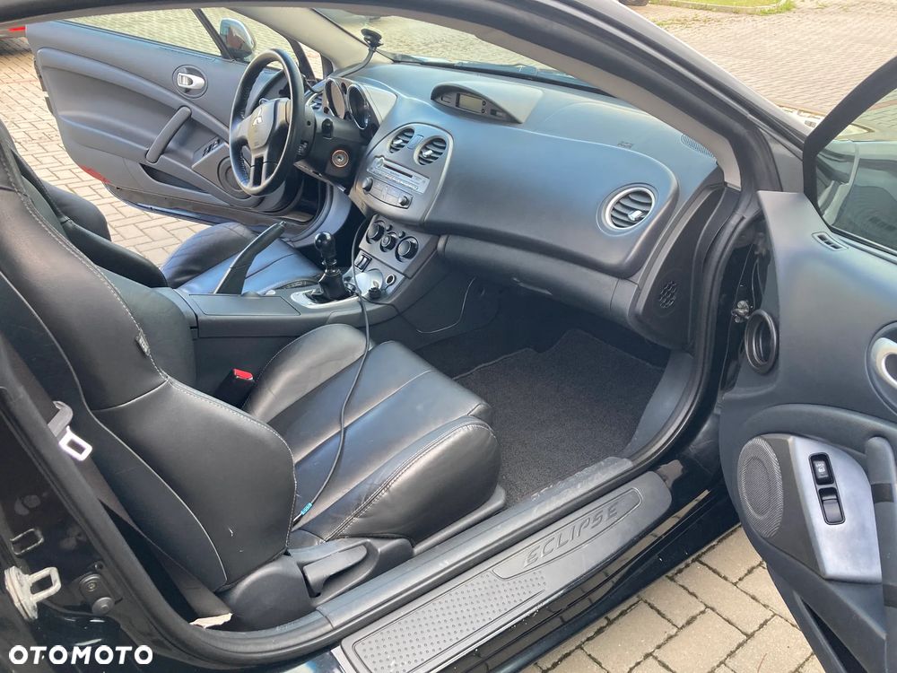 Mitsubishi Eclipse 3.8 V6 GT - 8