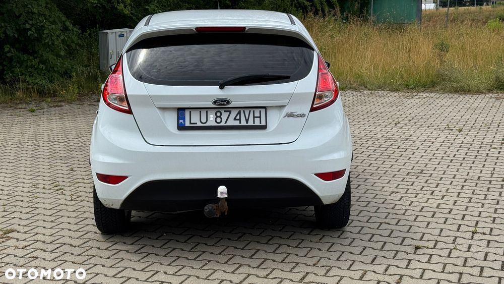 Ford Fiesta - 8