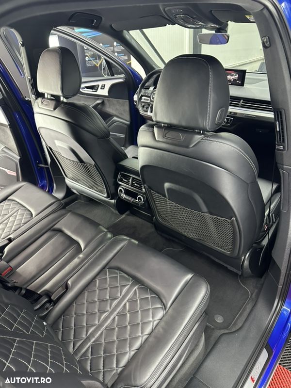 Audi SQ7 4.0 TDI quattro Tiptronic - 15