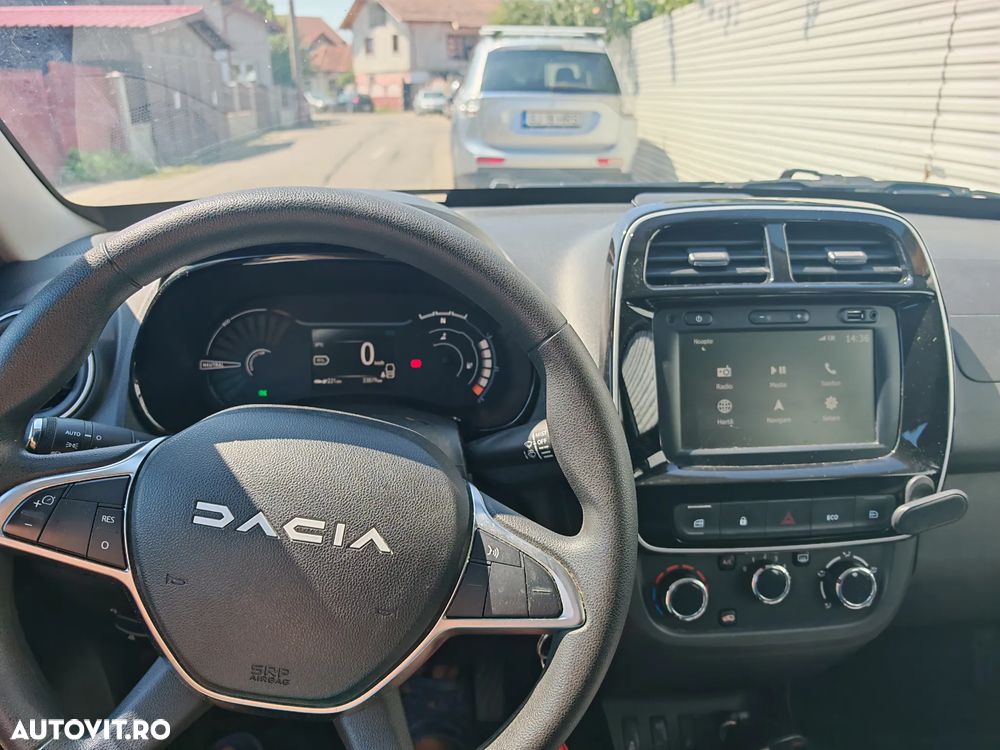 Dacia Spring Expression - 9