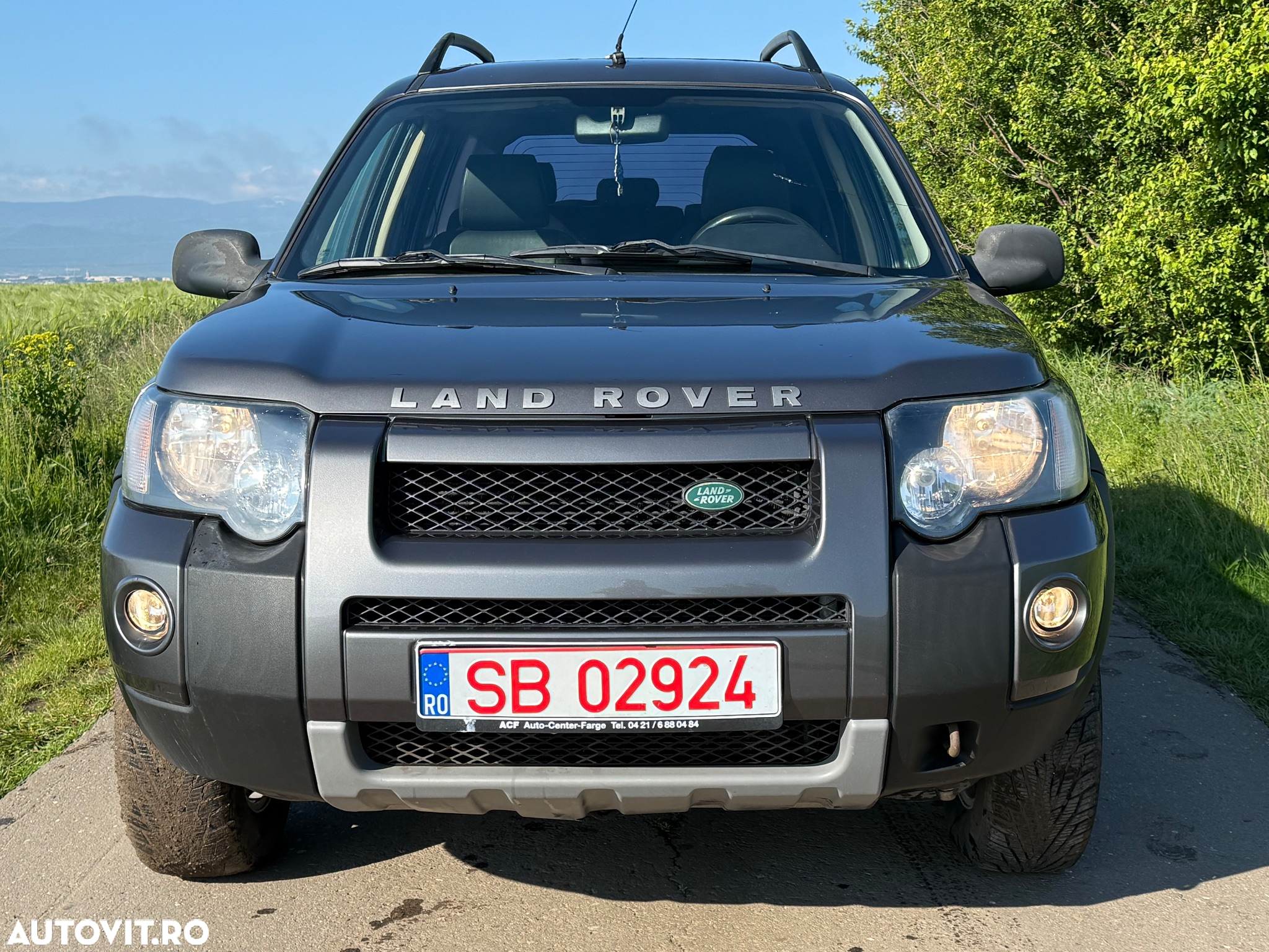 Land Rover Freelander - 2