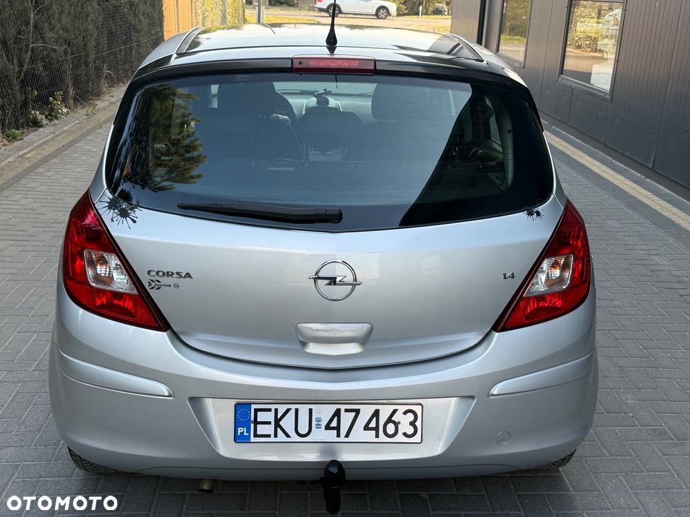 Opel Corsa 1.4 16V - 9