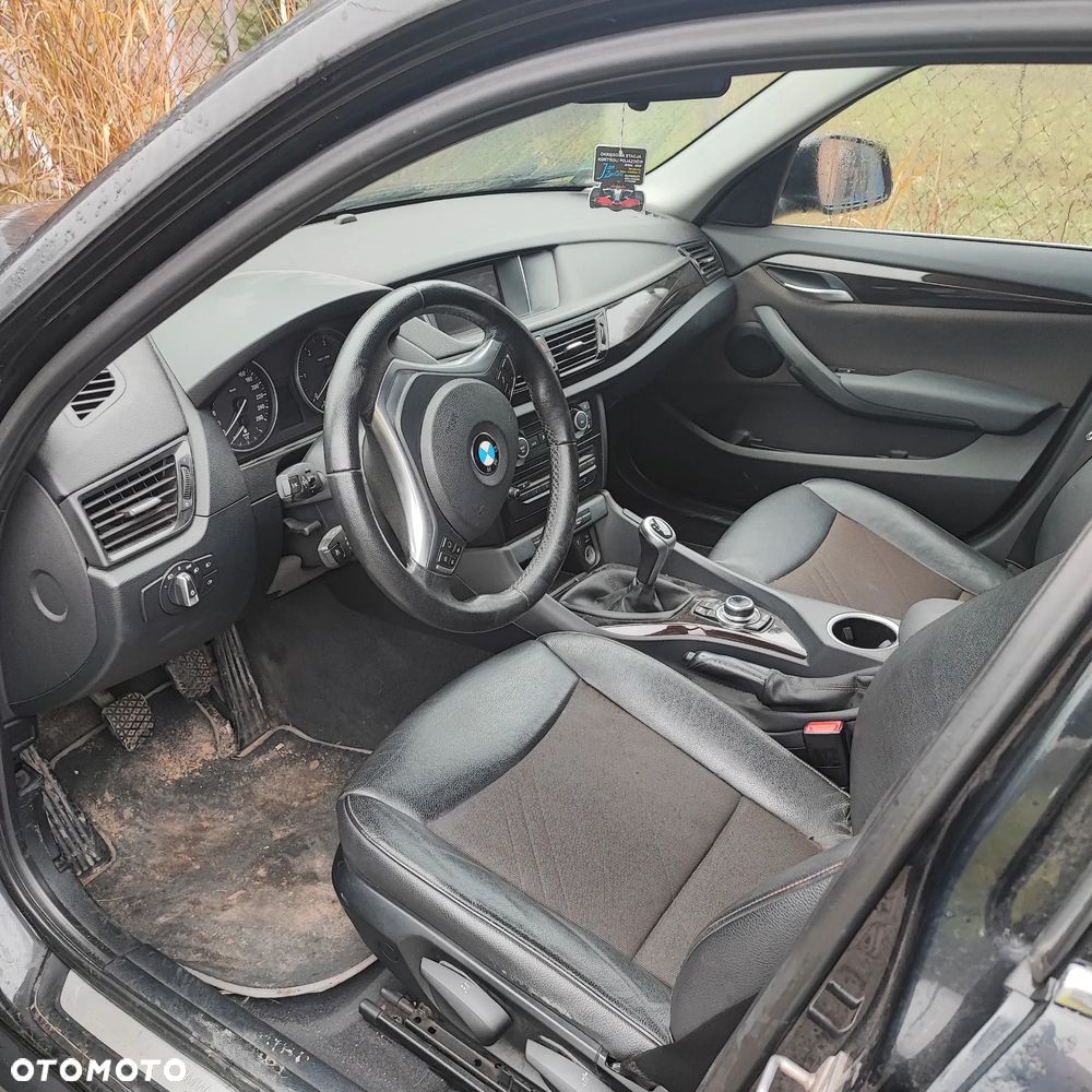 BMW X1 sDrive20d Sport Line - 5