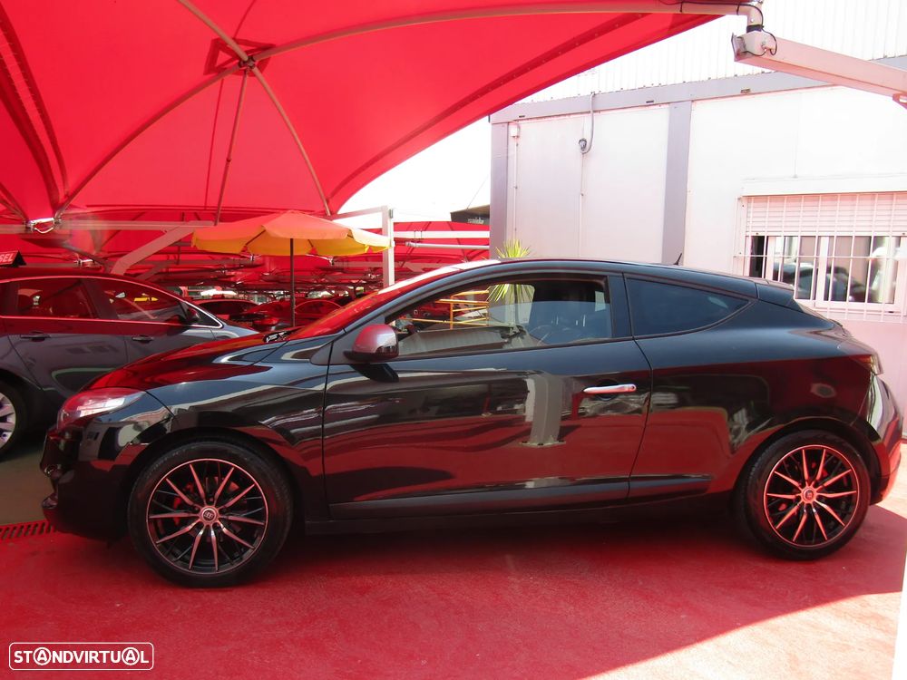 Renault Mégane Coupe Energy dCi 110 FAP Start & Stop GT Line - 26