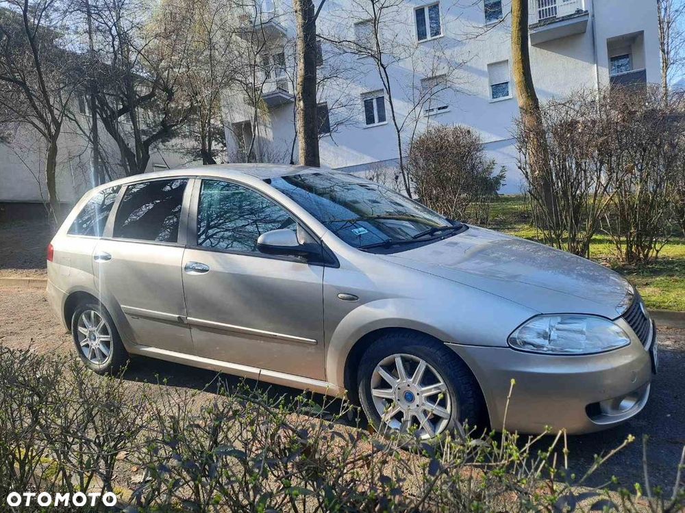Fiat Croma 1.9 Multijet 16V DPF Automatik Active - 1