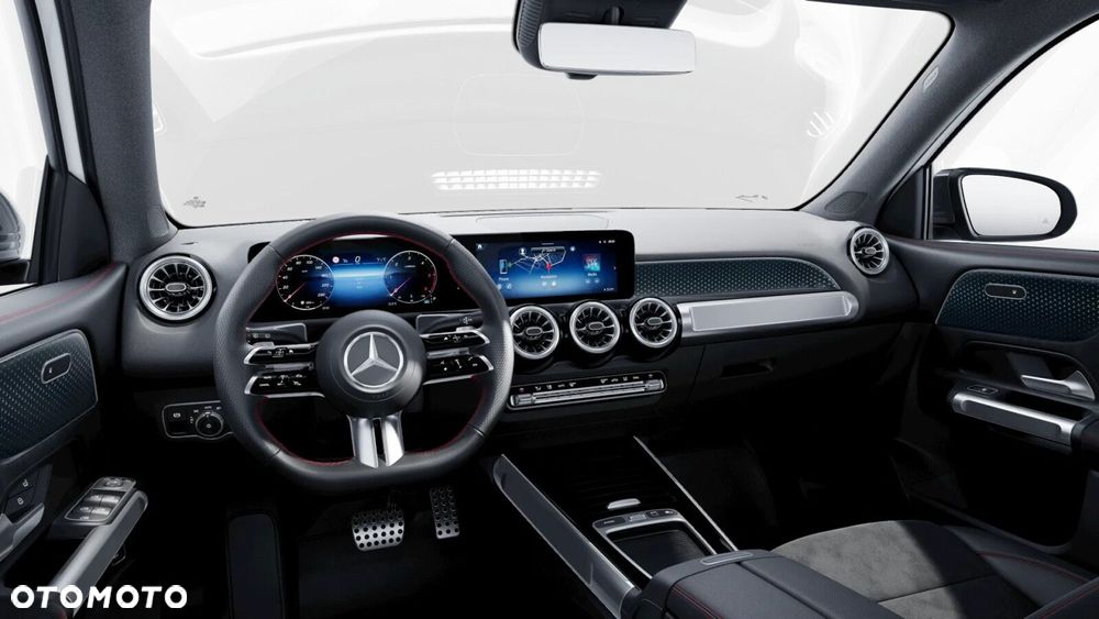 Mercedes-Benz GLB - 9
