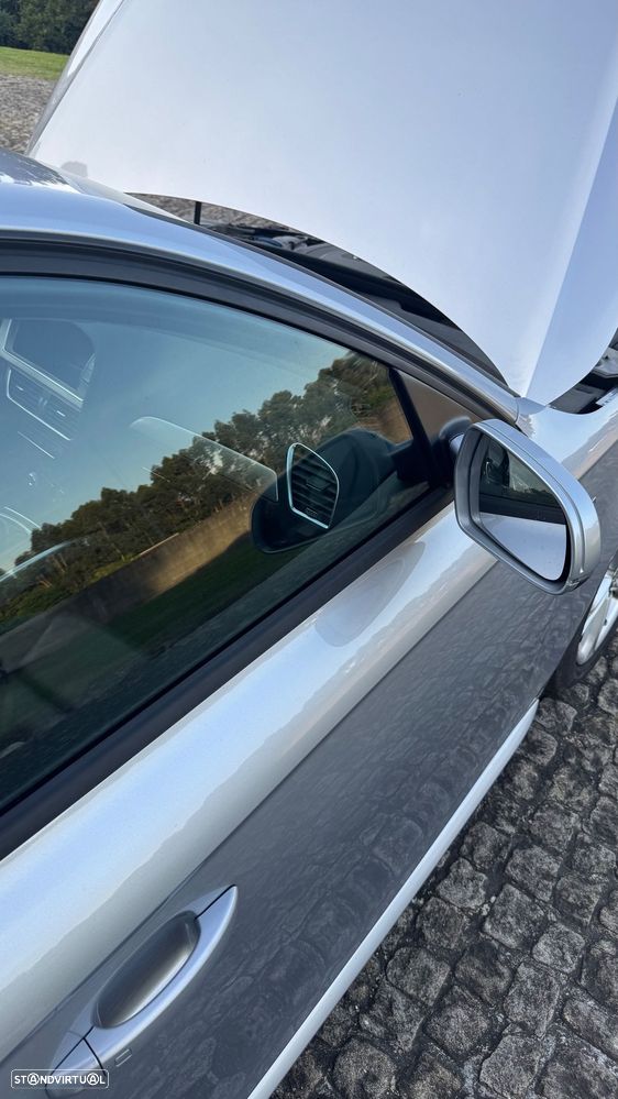 Audi A4 Avant 2.0 TDI Business Line S-line - 37