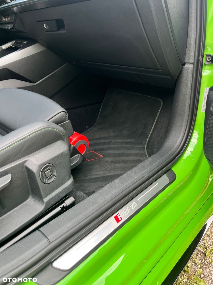 Audi RS3 Limousine - 24