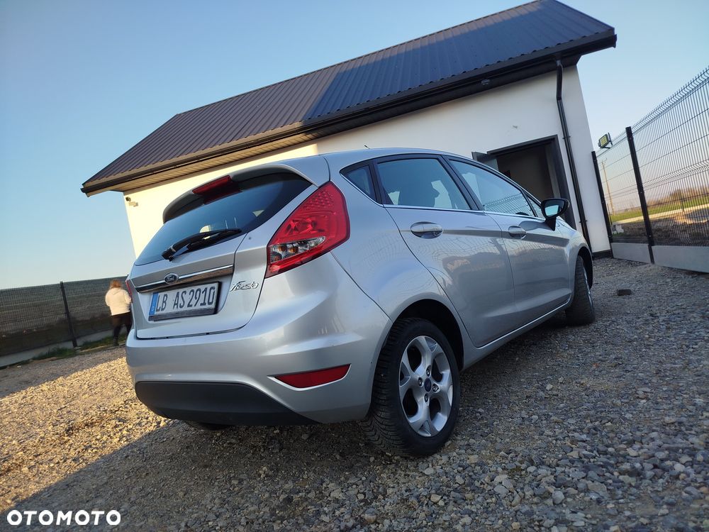 Ford Fiesta - 4
