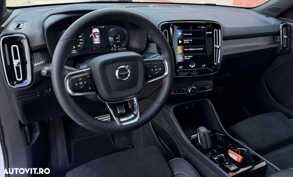 Volvo XC 40 Recharge T5 Twin Engine AT7 R-Design - 22