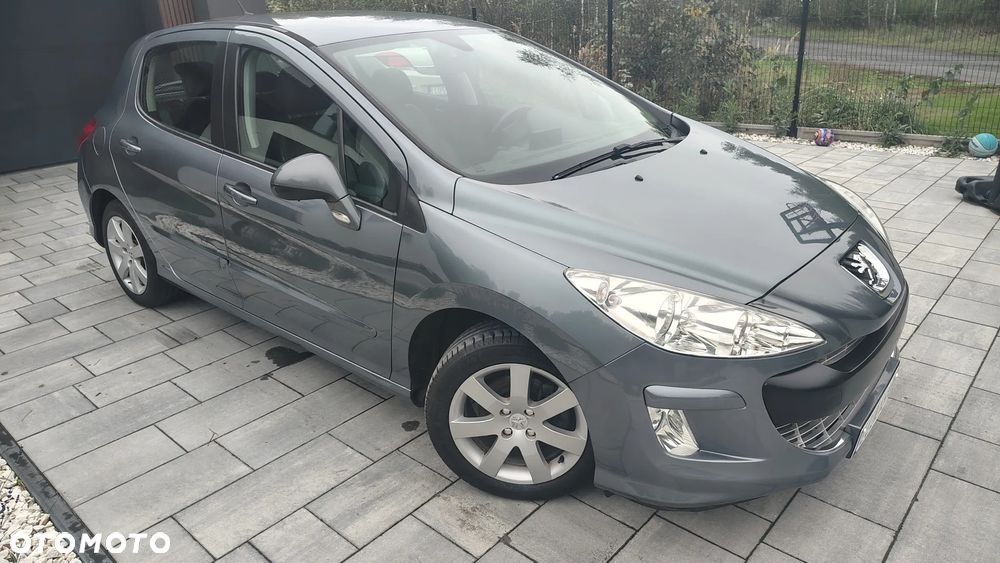 Peugeot 308 1.6 Premium Plus - 1