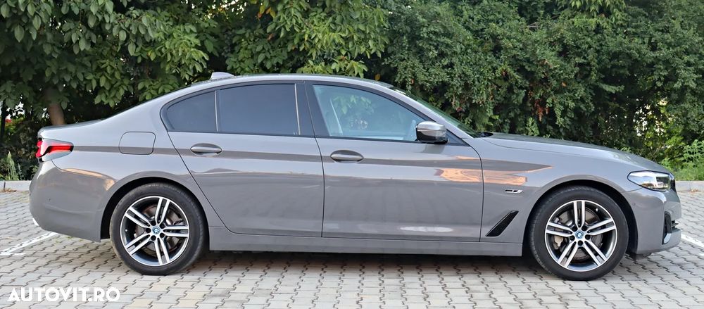 BMW Seria 5 520e AT PHEV - 7