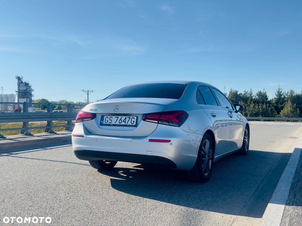 Mercedes-Benz Klasa A 180 7G-DCT - 7