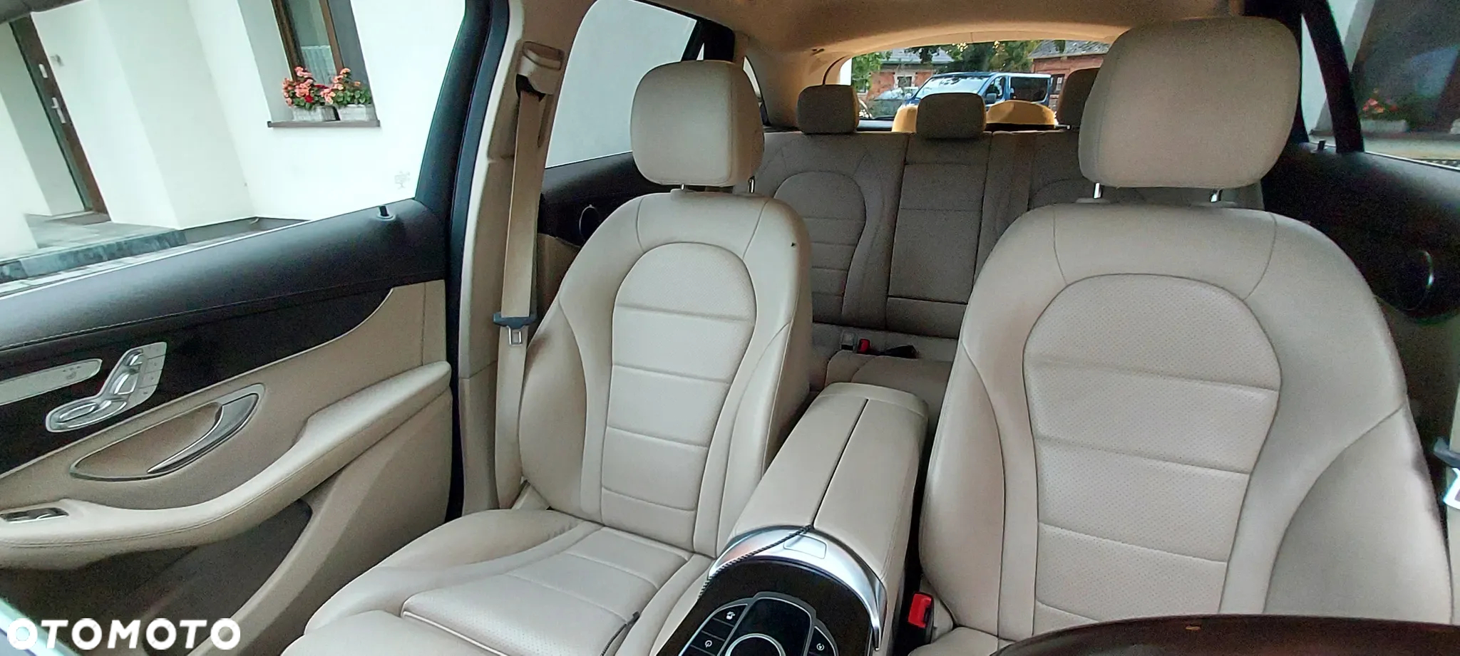 Mercedes-Benz GLC 250 4-Matic - 26