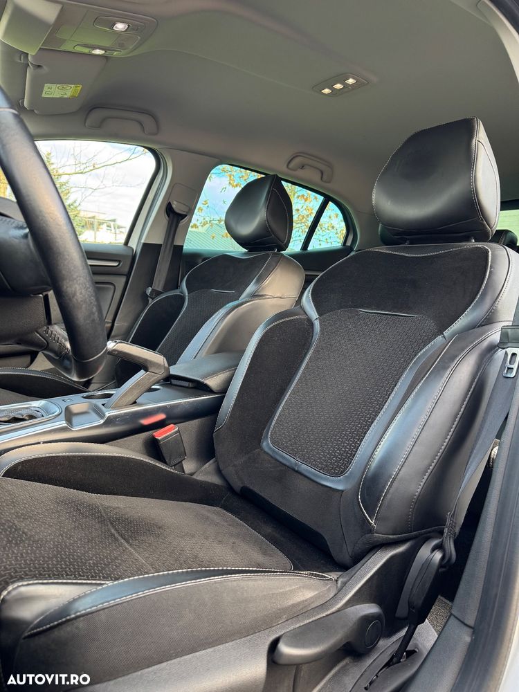 Renault Megane ENERGY dCi EDC Intens - 5
