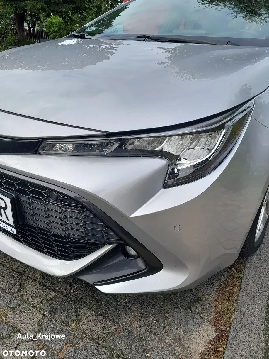 Toyota Corolla 1.8 Hybrid Comfort - 32