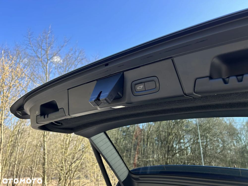 Volvo V90 D5 AWD Inscription - 29