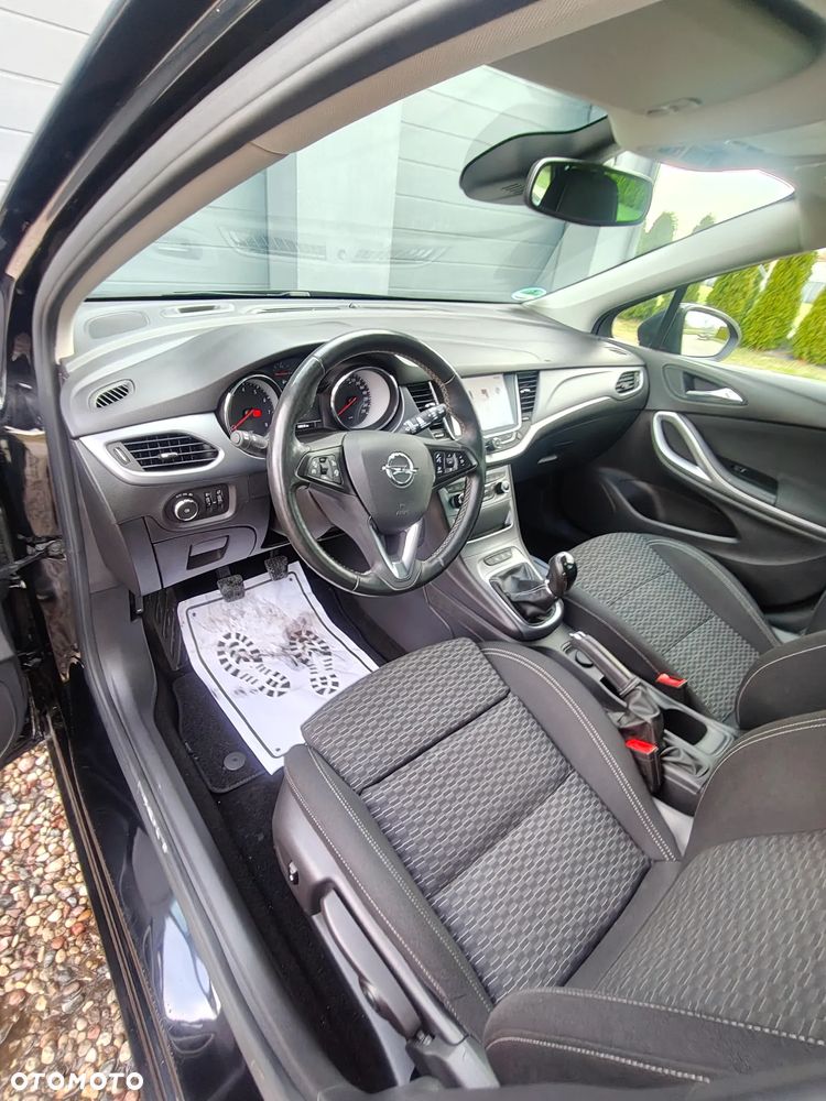 Opel Astra - 8