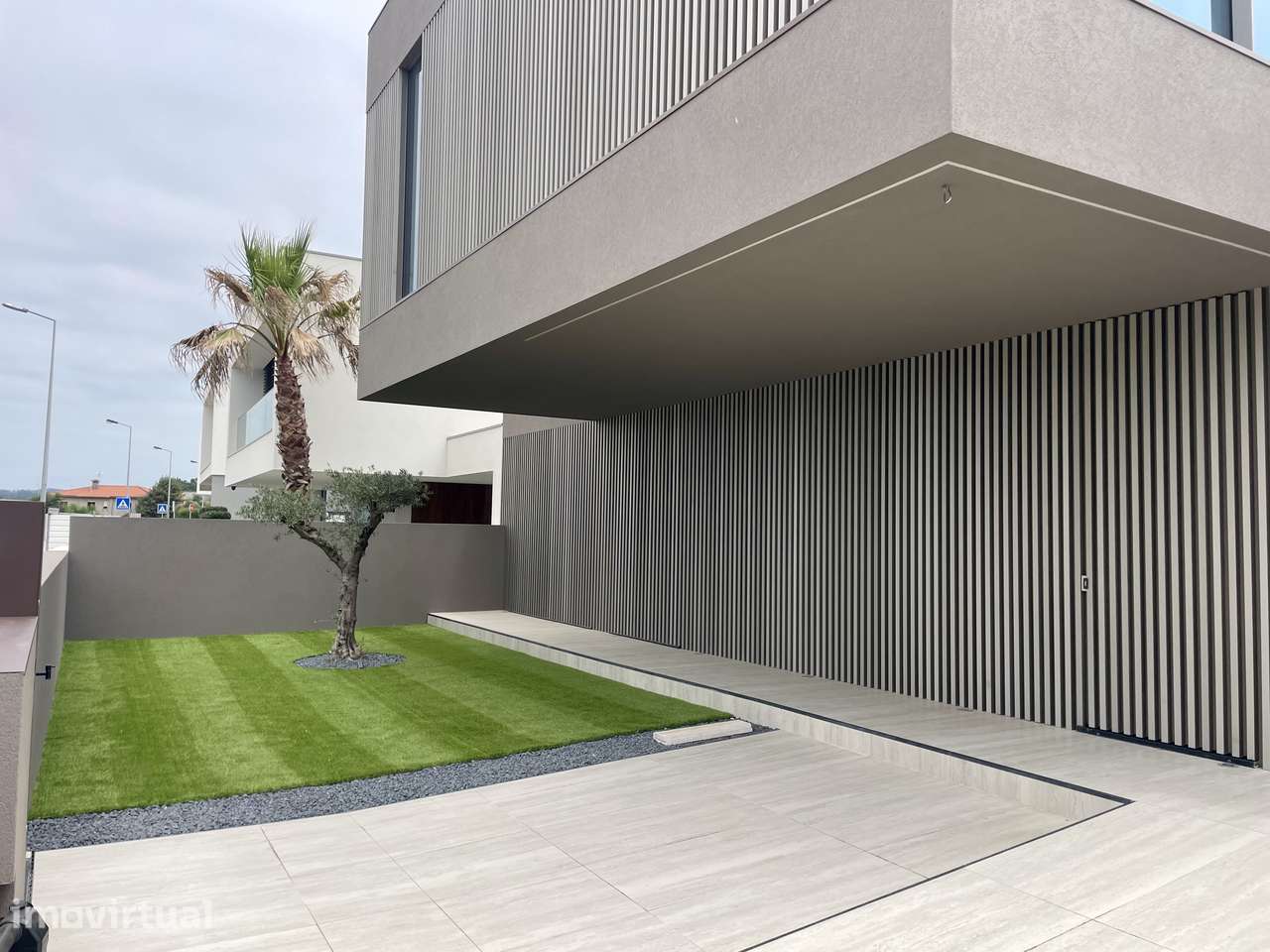 Moradia Nova T4 com garagem, jardim - Grande imagem: 3/29