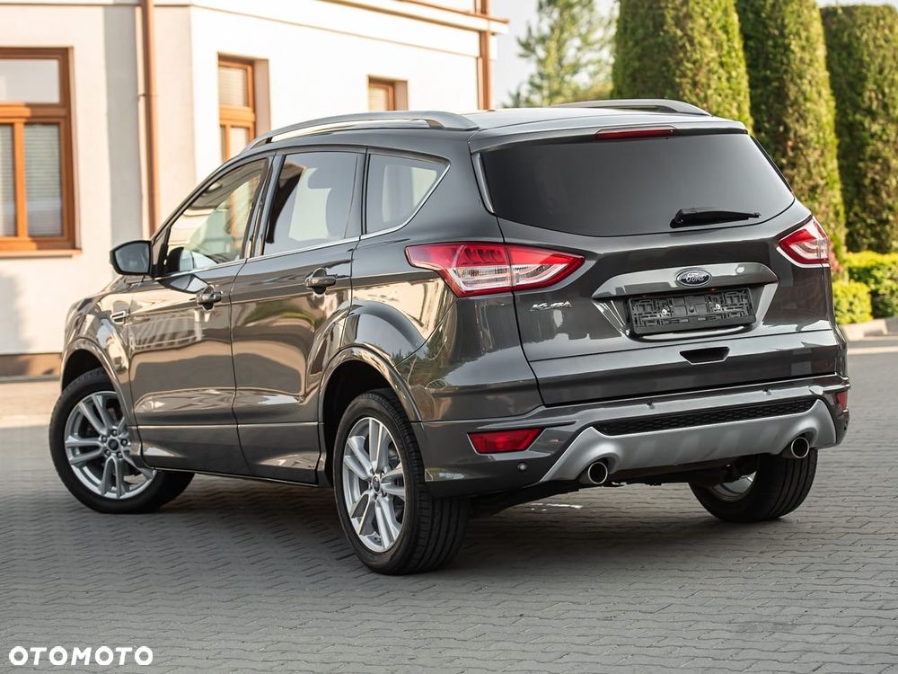Ford Kuga 2.0 TDCi 4x4 Titanium - 9