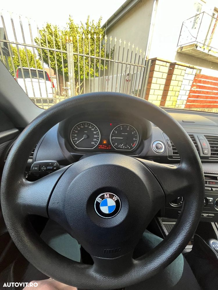 BMW Seria 1 116i - 5
