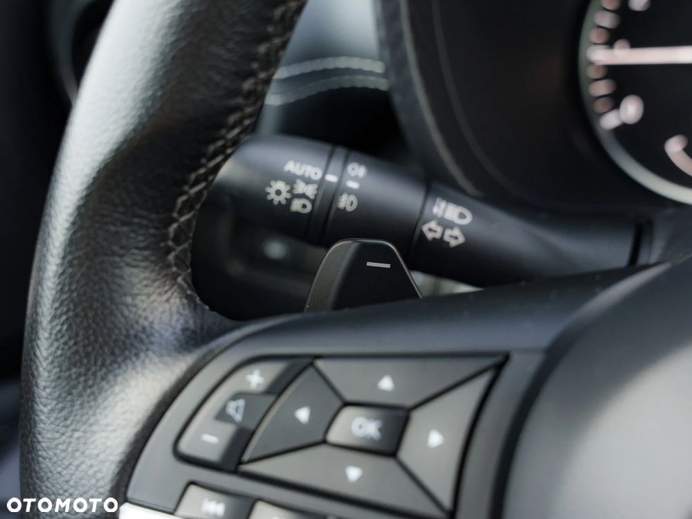 Nissan Juke 1.0 DIG-T DCT N-Connecta - 30