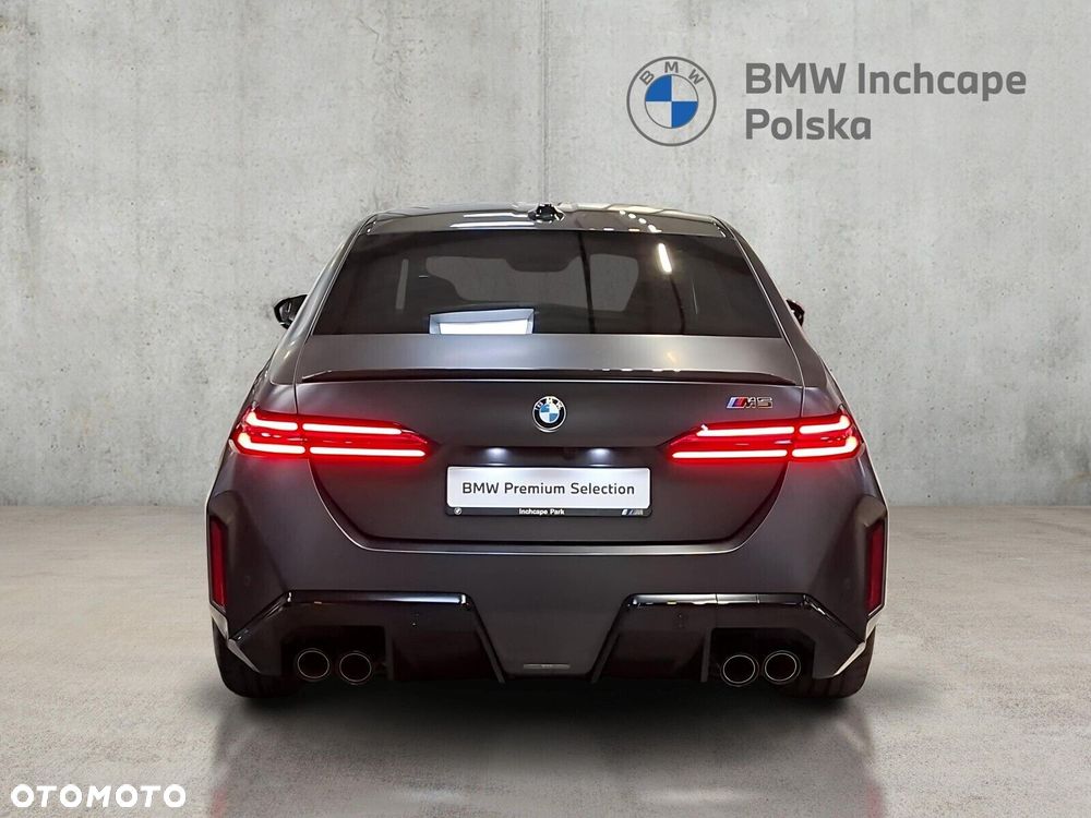 BMW M5 - 5