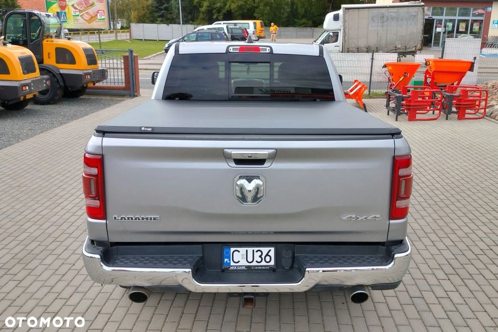 RAM 1500 Crew Cab Laramie - 12