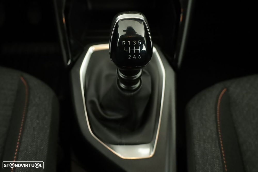 Peugeot 208 1.2 PureTech Style - 14