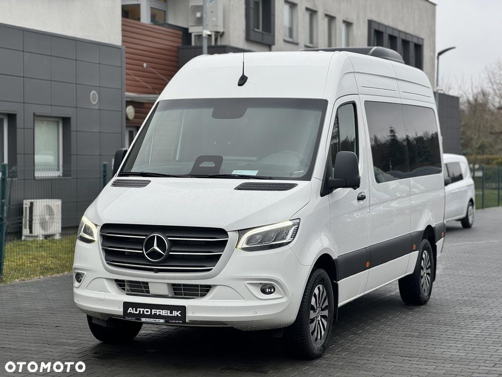 Mercedes-Benz Sprinter - 4