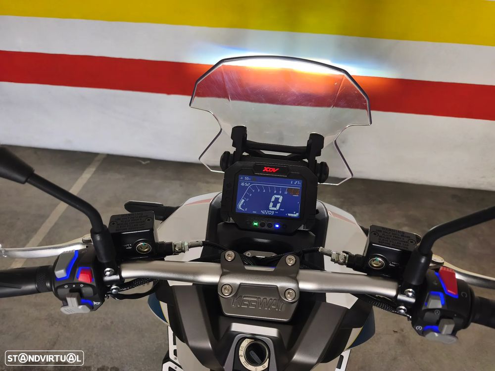 Keeway XDV 125 Vieste 125 XDV - 12