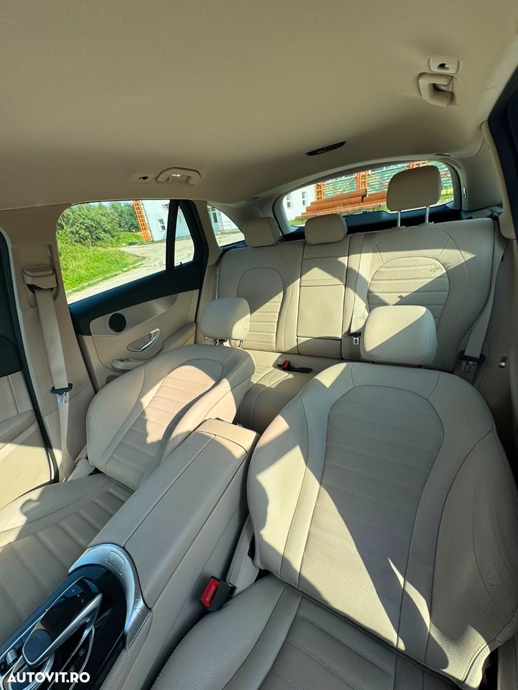 Mercedes-Benz GLC - 8