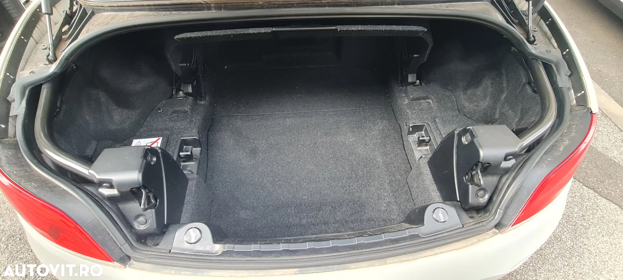 BMW Z4 sDrive18i - 12