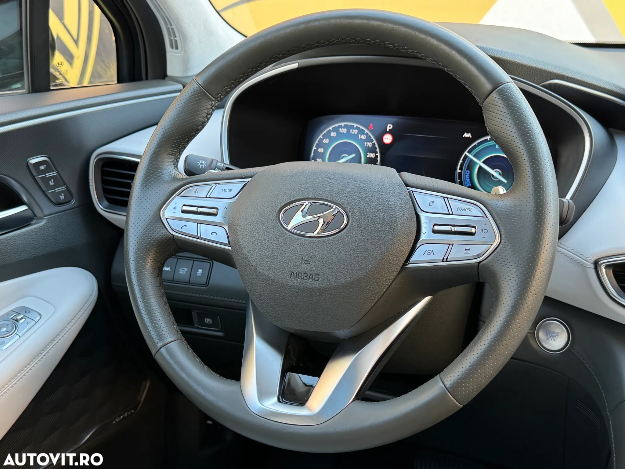 Hyundai Santa Fe Hybrid 1.6 l 230 CP 4WD 6AT Luxury - 22