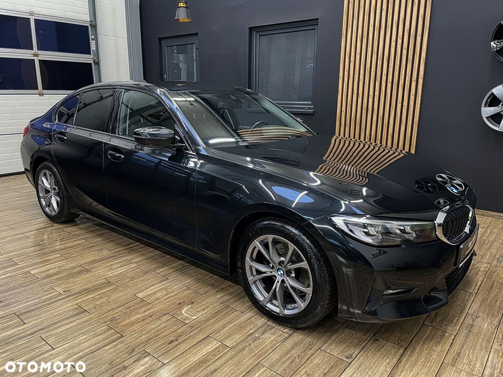 BMW Seria 3 320d Edition M Sport Shadow - 6