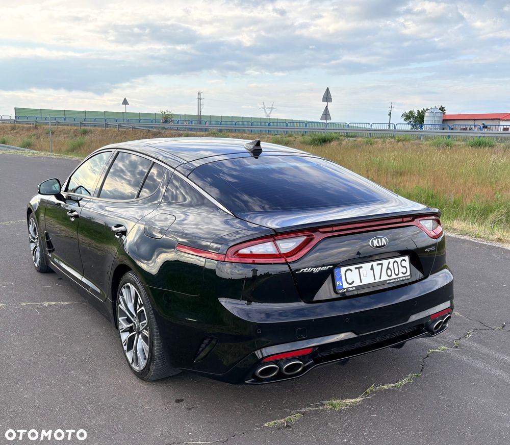 Kia Stinger 2.0 T-GDI GT Line - 22